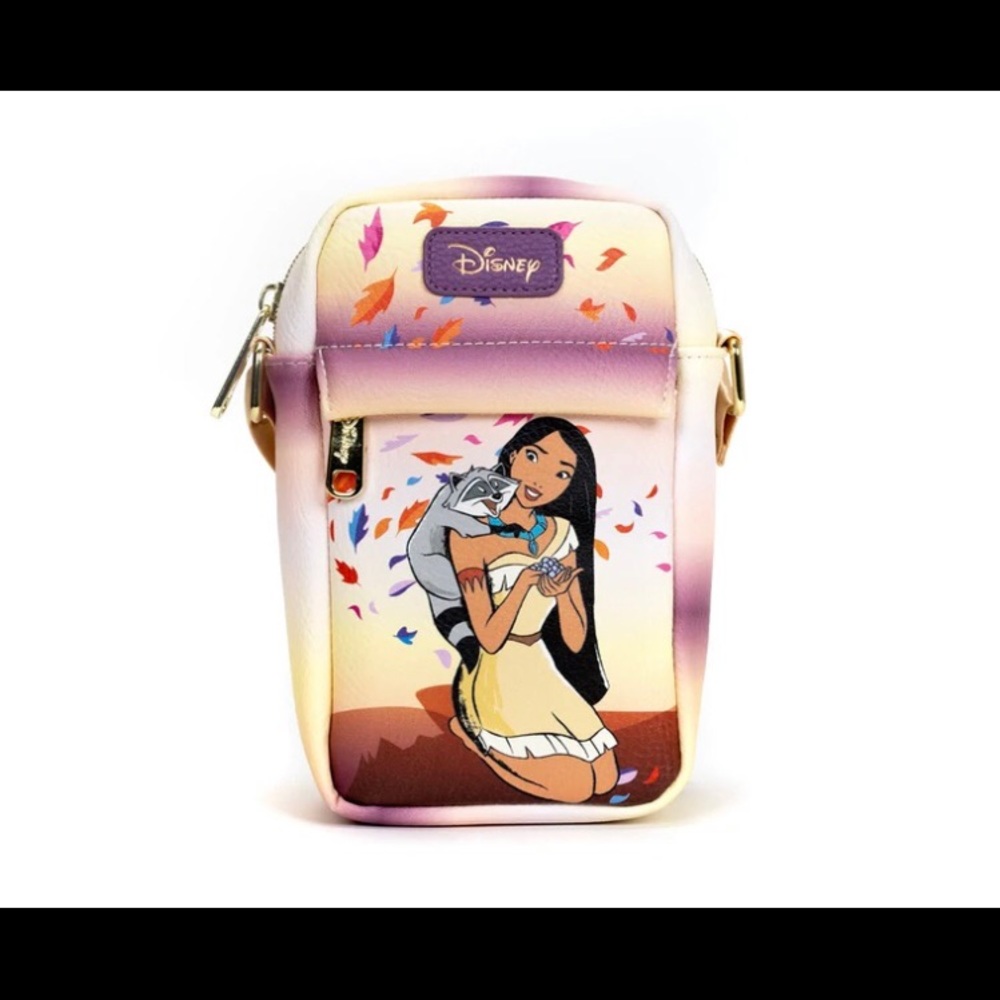 NWT Disney Passport Collection - Pocahontas, Palm Exclusive ✨Free Shipping✨